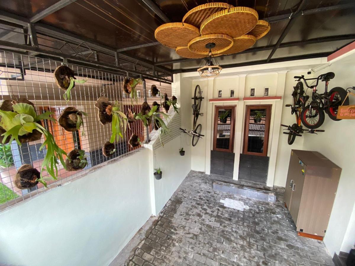 Coliving Jogja Sweet Home Kost Lengkap Di Jogjakarta Экстерьер фото