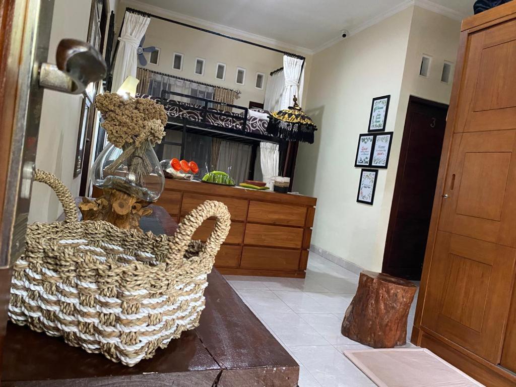 Coliving Jogja Sweet Home Kost Lengkap Di Jogjakarta Экстерьер фото