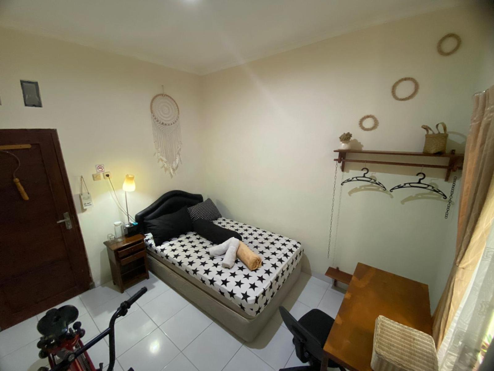 Coliving Jogja Sweet Home Kost Lengkap Di Jogjakarta Номер фото