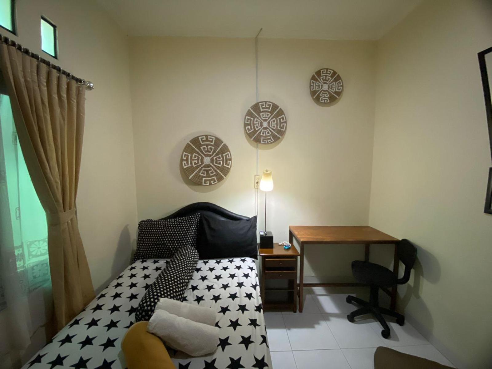 Coliving Jogja Sweet Home Kost Lengkap Di Jogjakarta Номер фото