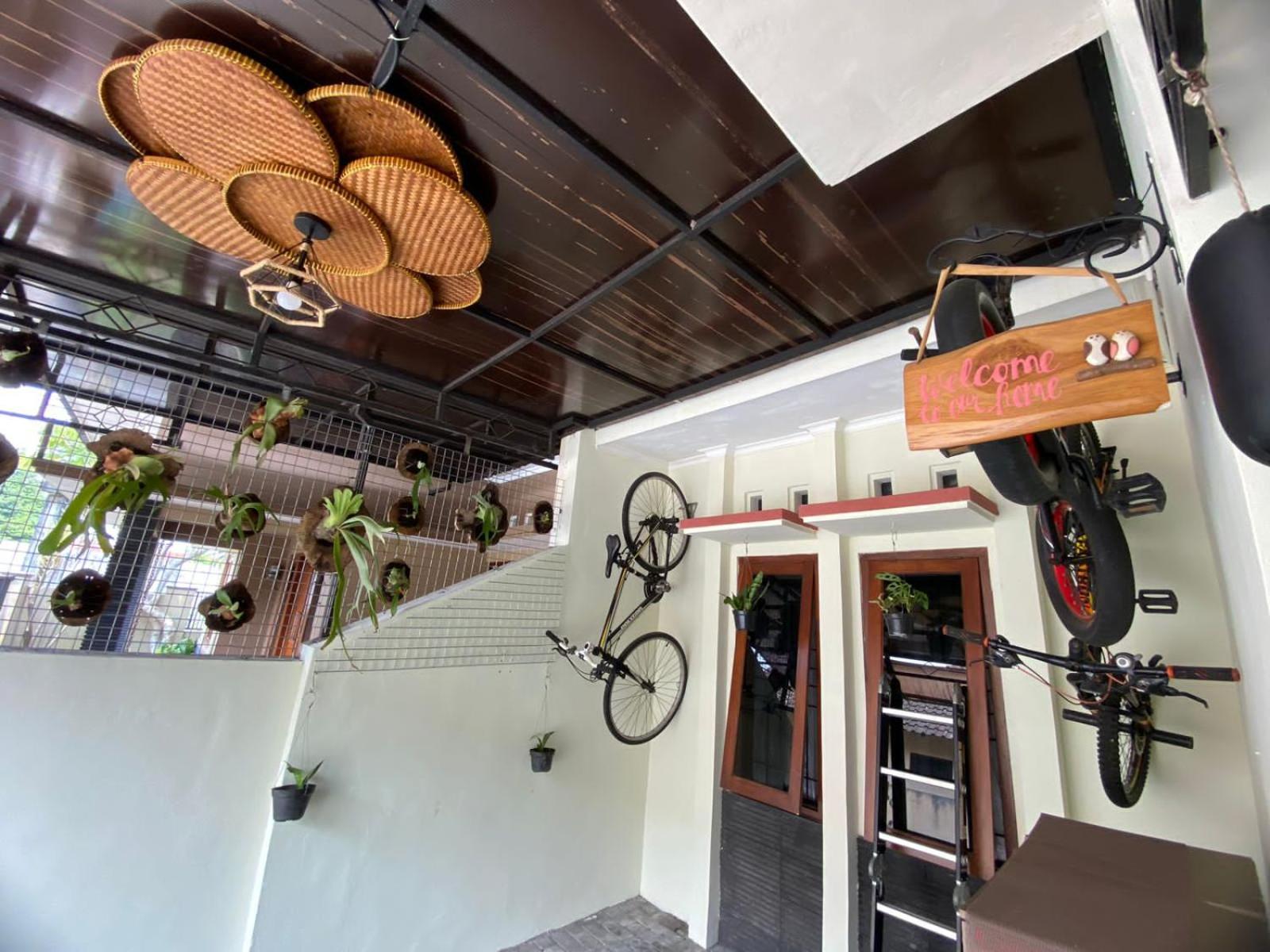 Coliving Jogja Sweet Home Kost Lengkap Di Jogjakarta Экстерьер фото