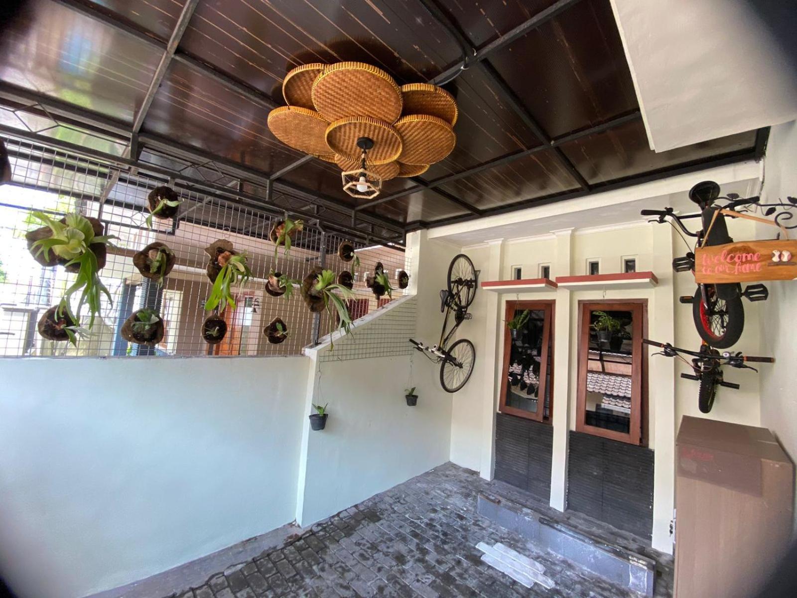 Coliving Jogja Sweet Home Kost Lengkap Di Jogjakarta Экстерьер фото