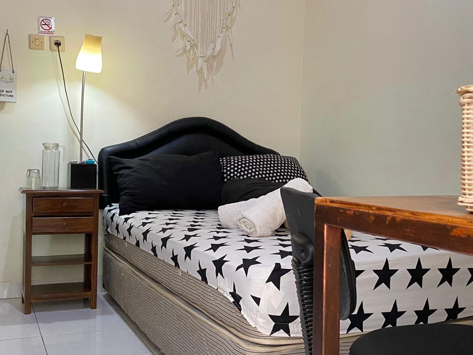 Coliving Jogja Sweet Home Kost Lengkap Di Jogjakarta Номер фото