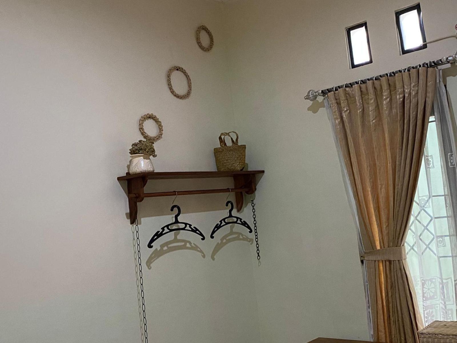 Coliving Jogja Sweet Home Kost Lengkap Di Jogjakarta Номер фото